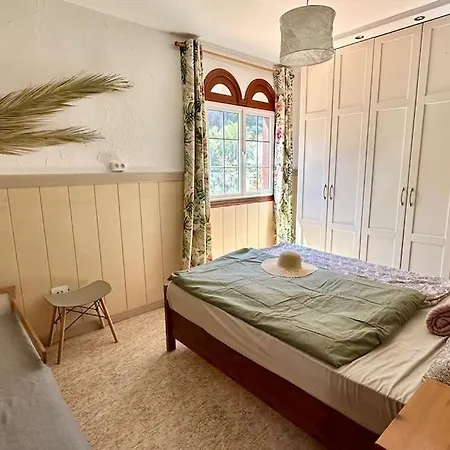 Family & Cowork Chill House